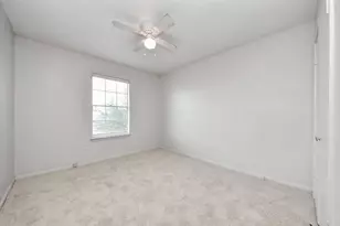 17105 Beaver Springs Dr Dr, Houston, TX 77090 - Photo 42