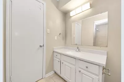 17105 Beaver Springs Dr Drive #9, Houston, TX 77090 - Photo 38