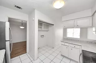 17105 Beaver Springs Dr Dr, Houston, TX 77090 - Photo 24