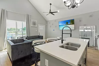 5607 Bacher Street #B, Houston, TX 77028 - Photo 2