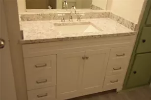 7827 Leonora St, Houston, TX 77061 - Photo 22