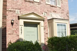 7827 Leonora St, Houston, TX 77061 - Photo 2