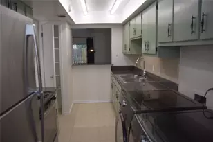 7827 Leonora St, Houston, TX 77061 - Photo 4