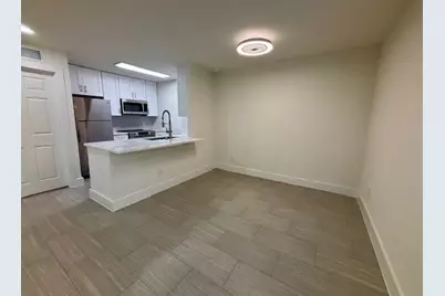 2121 Fountain View Drive #83, Houston, TX 77057 - Photo 2