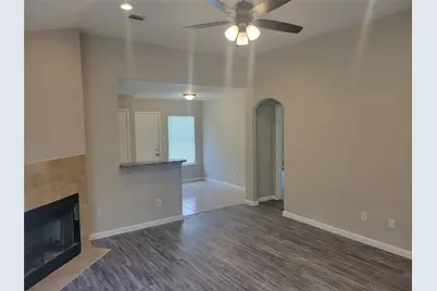 8110 Cannon Street, Houston, TX 77051 - Photo 2