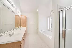 12625 Memorial Dr, Houston, TX 77024 - Photo 28
