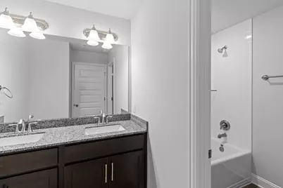 2127 Emerald Lake Trail, Dayton, TX 77525 - Photo 14