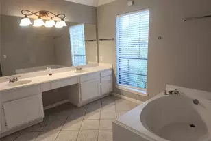 8802 High Haven Dr, Houston, TX 77083 - Photo 8