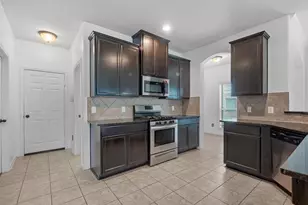9207 Chloe Dr, Houston, TX 77044 - Photo 10