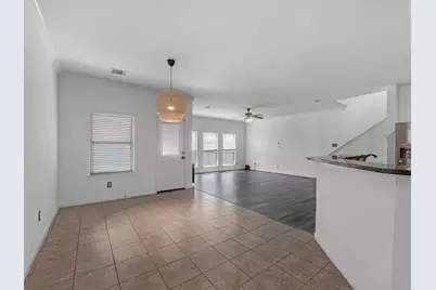 9207 Chloe Drive, Houston, TX 77044 - Photo 6