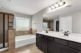 9207 Chloe Dr, Houston, TX 77044 - Photo 18
