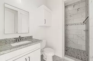 719 Cold Spg Dr, Baytown, TX 77523 - Photo 18