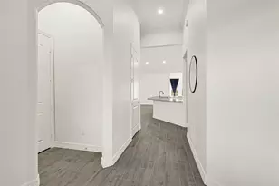 719 Cold Spg Dr, Baytown, TX 77523 - Photo 4