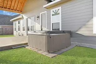 719 Cold Spg Dr, Baytown, TX 77523 - Photo 24