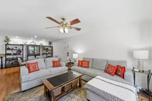 7575 Katy Fwy, Houston, TX 77024 - Photo 8