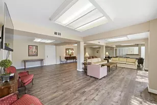 7575 Katy Fwy, Houston, TX 77024 - Photo 30