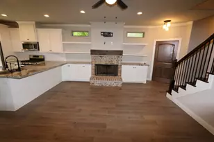 150 Harbour Town Cir, Montgomery, TX 77356 - Photo 4