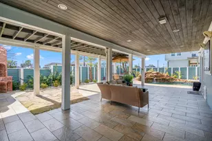 16544 John Silver Rd, Jamaica Beach, TX 77554 - Photo 36