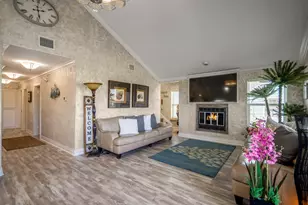 16544 John Silver Rd, Jamaica Beach, TX 77554 - Photo 8