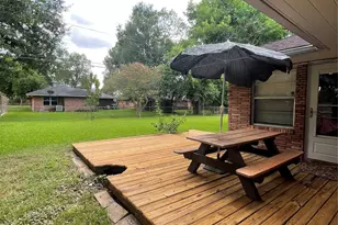 4017 Osby Dr, Houston, TX 77025 - Photo 12