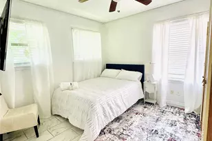 4017 Osby Dr, Houston, TX 77025 - Photo 4