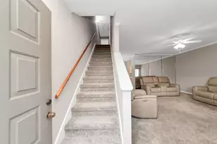 9850 Pagewood Ln, Houston, TX 77042 - Photo 4