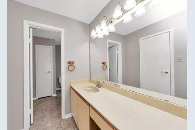 9850 Pagewood Lane #1304, Houston, TX 77042 - Photo 22
