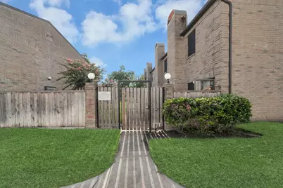 9850 Pagewood Lane #1304, Houston, TX 77042 - Photo 32