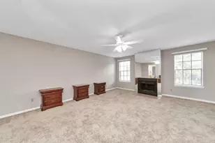9850 Pagewood Ln, Houston, TX 77042 - Photo 18