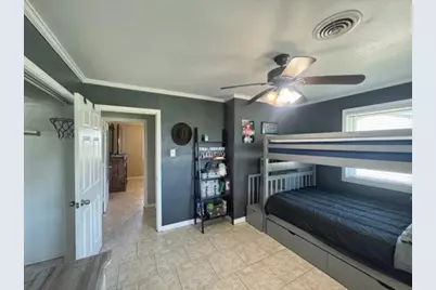 509 Light Street, Anahuac, TX 77514 - Photo 14