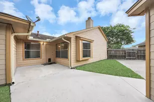 19920 Westcliffe Ct, Cypress, TX 77433 - Photo 6