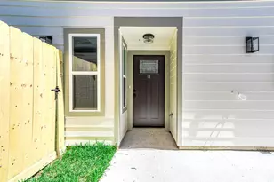 2018 Hampton St, Houston, TX 77088 - Photo 28