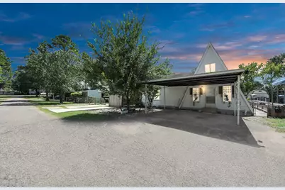 9563 Darkwood Street, Willis, TX 77318 - Photo 38