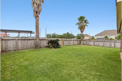 8227 Shady Grove Street, Baytown, TX 77523 - Photo 32