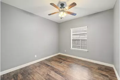 8227 Shady Grove Street, Baytown, TX 77523 - Photo 24