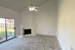 16151 Coyridge Ln, Houston, TX 77053 - Photo 6