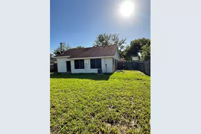 16151 Coyridge Lane, Houston, TX 77053 - Photo 24