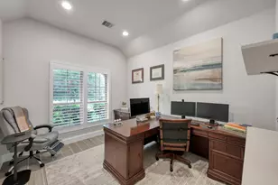 611 Lost Maples Bend Ln, Conroe, TX 77304 - Photo 4