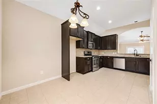 228 Country Crossing Cir, Magnolia, TX 77354 - Photo 12