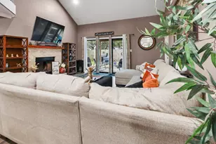 4505 Country Club View, Baytown, TX 77521 - Photo 10