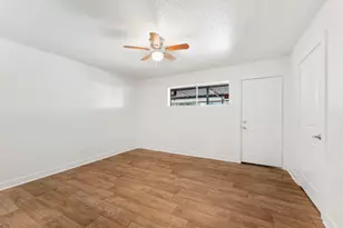 1016 E Tri Oaks Ln Unit 45 Ln, Houston, TX 77043 - Photo 20