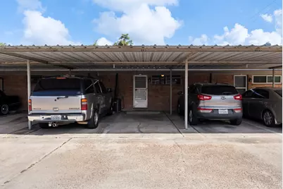 1016 E Tri Oaks Ln Unit 45 Lane #45, Houston, TX 77043 - Photo 34