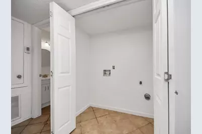 17331 Red Oak Drive #55, Houston, TX 77090 - Photo 2
