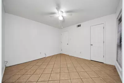 17331 Red Oak Drive #55, Houston, TX 77090 - Photo 6