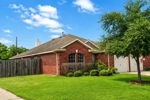 15154 Kingsbridge Way, Houston, TX 77083 - Photo 1