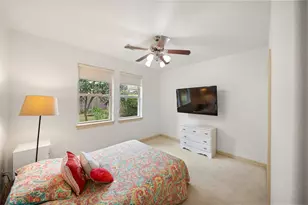 15 Heather Bank Pl, The Woodlands, TX 77382 - Photo 22