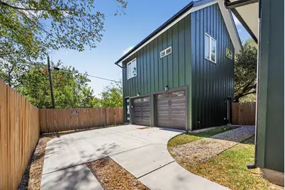 6107 Palm Circle, Austin, TX 78741 - Photo 4