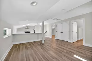 6107 Palm Cir, Austin, TX 78741 - Photo 10