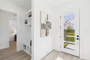 2427 Harrington St, Houston, TX 77026 - Photo 8