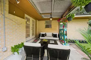5615 Burlinghall Dr, Houston, TX 77035 - Photo 18